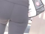 【FHD高画質】ムッチムチヨガパン 出勤前のお買い物