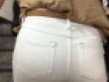 《◆最終値下げ・完璧なバランスのお尻！！◆》　【美女OLの非常にエロいスキニーパンツ姿】