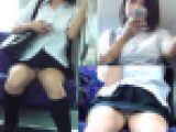 電車内にて制服女子の盗撮対面パンチラ動画