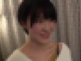 色白スレンダーな21歳アパレル店員が初ハメ撮りで巨乳を揉みしだかれアソコを濡らす