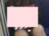 黒パンがっつり見せてくれるミニスカ美女