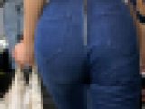 【デニム娘のデカ尻】デニムデカ尻のお尻です。左右に揺れるぶるっぶるっのデカバック挿入でハメ！キメ！イク女！【701】