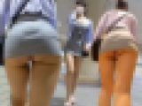 【ミニワンピ探訪】歩行中お姉さんのタイトワンピが徐々にずり上がり☆生尻丸見え中!!!