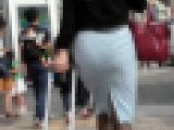CAスタイルのデカ尻MAXなタイトスカートお姉様