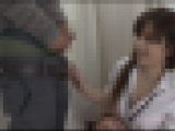 試着室で裾上げ中に思わずチ〇ポが！File.9