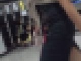 おっぱいに大接近な美人OL