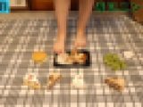 最新作✨【CP㉛】生足でお弁当とスイーツを踏みにじる‼︎