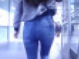 最高級美巨尻を持った極上美女がピタピタスキニーデニム履いて歩いてるよ