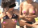 【フルHD】海水浴場で突然ブラを外して！８ ノーブラ巨乳