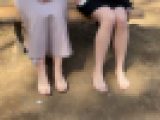 【完全裸足】第22弾！裸足で歩く女性2人組 その1