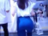 超絶クビレ美巨尻美少女がピタパン履いて巨尻モッコリ突き出して歩いてるよ