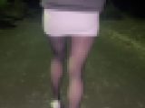 深夜に徘徊するタイトミニの女