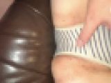 近所の普通の主婦、縞々綿パンティをずらして…