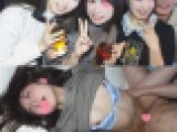 【す◎み※カン】K大英会話サークル新歓コンパ／上京したての地方組新入生女子3名（寄り目エビ反り潮吹き＆ハメ潮噴射）①