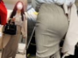 4K お尻を気にする学校帰り美人JDのマーメイドスカート尻