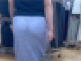 【30代熟女の巨尻】あざとい系熟女　男を誘うニットのタイトスカート巨尻　Tバック透け透けでエロw
