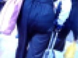 清楚系の美女がピタパン履いて美巨尻ムニュムニュさせて歩いてるよ