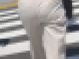 清楚な見た目とは真逆のエロデカ尻！パッツン巨尻をムニュらせてパンティラインで男を挑発！ 下品なパンツスーツ お姉さん編