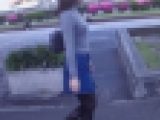 超スタイル抜群の美巨乳美女が歩く姿がイヤらしい