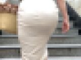 【OLシリーズ】セクシー熟女が豊満なお尻を揺らしながら階段を闊歩する【88】
