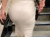 【OLシリーズ】ミニスカートJDとデカ尻OLのエロい階段闊歩シーン【186】