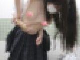 【半額セール！4/16まで】夏盛り女子○生【50】スレンダー女子○生ちゃんのパイパンマ〇コにバックで生挿入＆無許可で中出しｗ