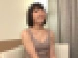 スレンダー美巨乳の21歳女子大生が初めての撮影で繰り返し絶頂