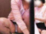吐精を決するパンチラ選挙戦　照れ屋なお姉さんが微笑みながらパンティを・・・