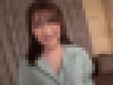 色白美乳の24歳調理師が巨根で激しく突かれる快感に繰り返し絶頂を迎え体を震わせる