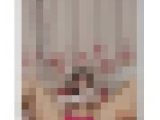 オナニーするエッチなサンタさんのコスプレをする女性