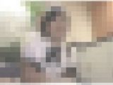 清楚系の19歳メイド喫茶店員が断れないのを漬け込まれ押し倒されハメられる