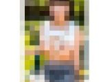 おっぱいチェック希望の女の子＋コーヒーブレイク中のOL