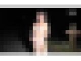 マイクロビキニの痴女が土俵入り！？