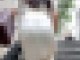 《驚きの透け過ぎ下半身！インパン履かないタイプのセレブ美女》