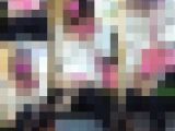 【電車Pチラ】対面でやり過ぎて気付かれた!?太ももがエロいギャル美女パンチラ