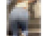 《超豪快にすっ転ぶ！クロッチまで透ける極薄生地のBLUE JEANS》