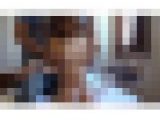 スレンダー美乳の19歳フリーターが騎乗位で腰を振り彼氏のではない肉棒を出し入れさせ喘ぐ