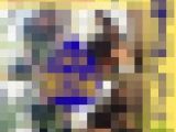 【野外・放動画】鉢植えに水やりをする