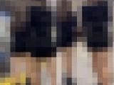 黒のタイトミニスカがセクシーなギャル2人組