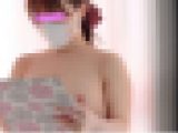 【試着室23】【色白ふっくらお姉さんのピンク乳首＆まんまるお尻】
